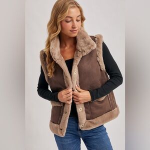 Brown Faux Sued Faux Shearling Lining Trim Vest